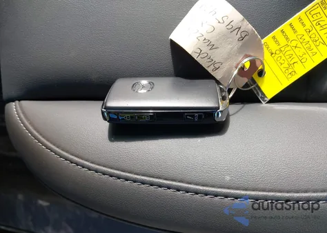 2025 Mazda Cx-30 2.5 S Select Sport z USA, uszkodzony, nr VIN 3MVDMBBM1SM826601